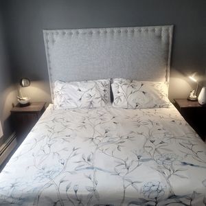 King size duvet cover and shams